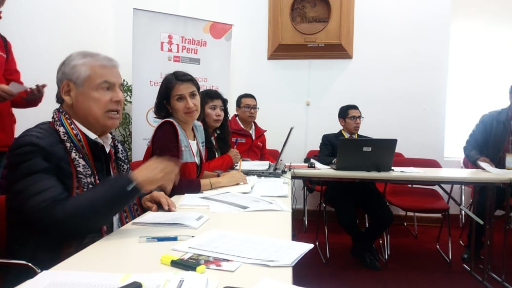 IMG-20190214-WA0037 A fin de promover el diálogo territorial y la articulación intergubernamental, durante los días 13 y 14 de febrero, se llevó a cabo el Muni Ejecutivo en el Cusco, evento…