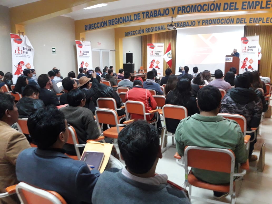 IMG-20190221-WA0003 En el marco de una nueva convocatoria del Concurso de Proyectos 2019, el programa Trabaja Perú a través de sus unidades zonales viene brindando asistencia técnica gratuita a los funcionarios…