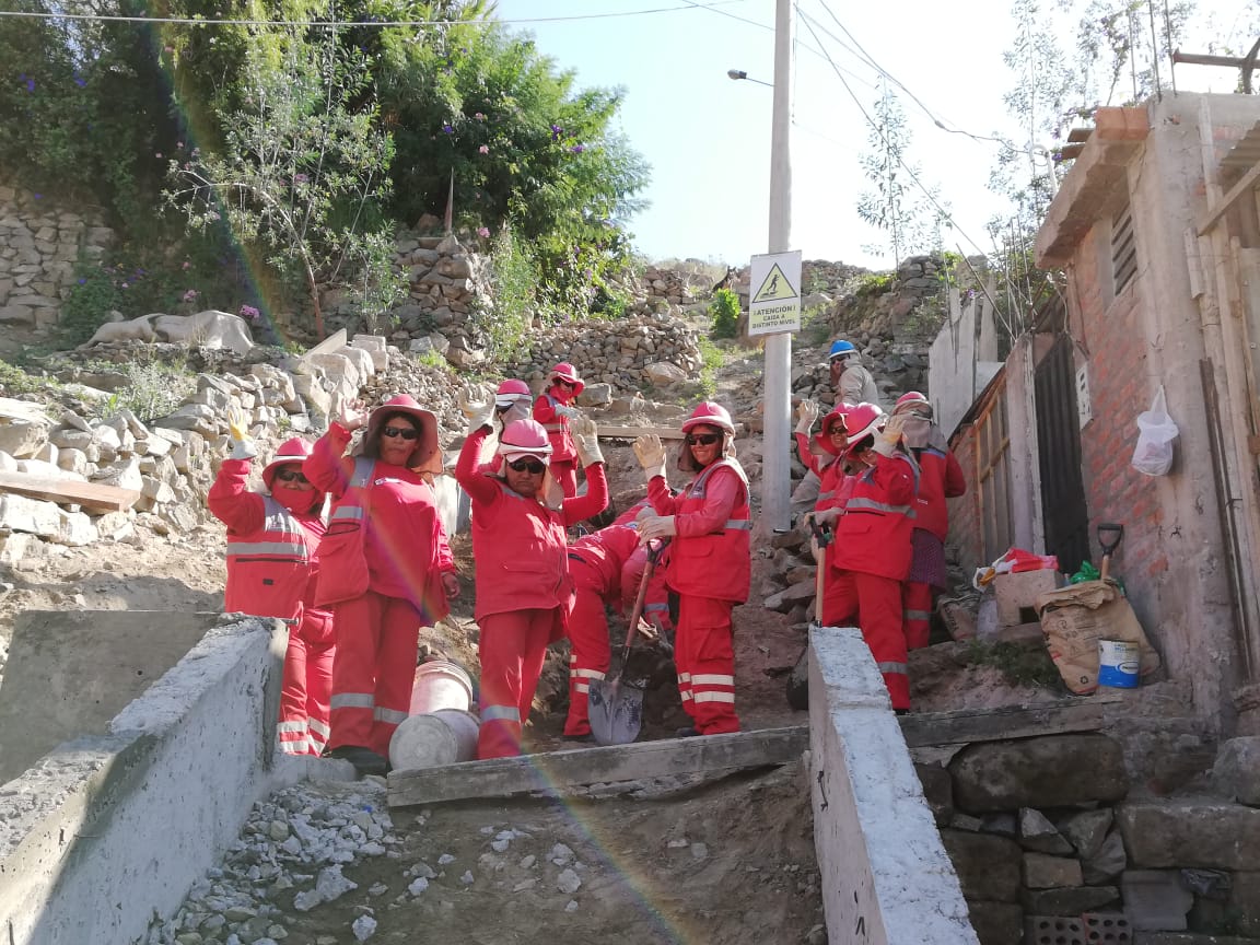 hunter2 El médico de ascendencia escocesa Jacobo Hunter llegó al Perú en 1854 y, dos años después, a Arequipa, donde residió hasta el día de su muerte. En memoria de uno…