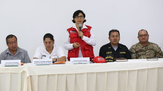 AII ministra San Martin Cerca de 2,200 empleos serán generados a partir de la ejecución de las actividades de intervención inmediata que Trabaja Perú financiará en Madre de Dios, específicamente en los distritos de…