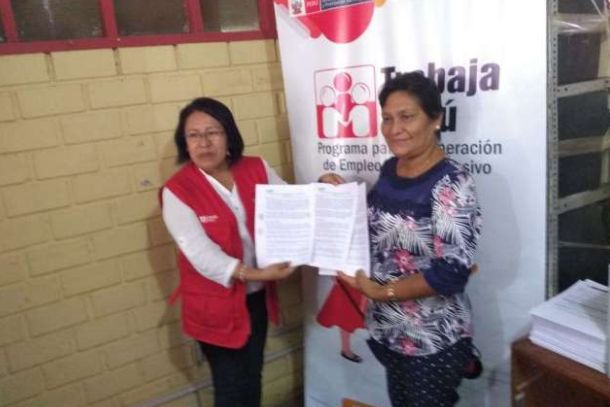 voces Voces (Tarapoto)
10/04/2019
La alcaldesa Prof. Zoila Sangama firmó un convenio con Trabaja Perú para dar empleo por un mes a pobladores de los anexos de Puerto Mercedes, Asunción y Reforma.
Lee la…