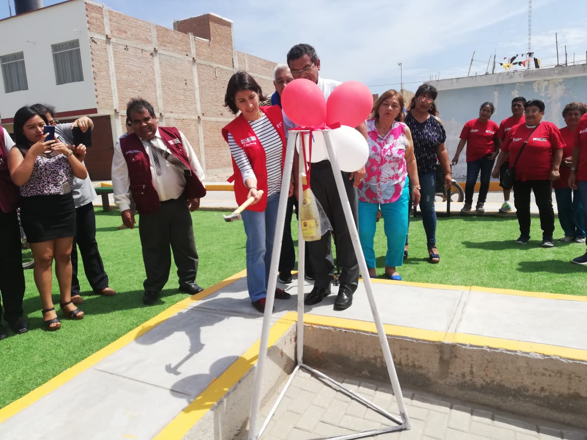 WhatsApp Image 2019-05-03 at 11.50.34 El sector Valentín Paniagua del Puerto de Malabrigo, distrito de Rázuri, La Libertad, cuenta ahora con pistas y veredas que beneficiarán a sus habitantes. Esto ha sido posible gracias a…