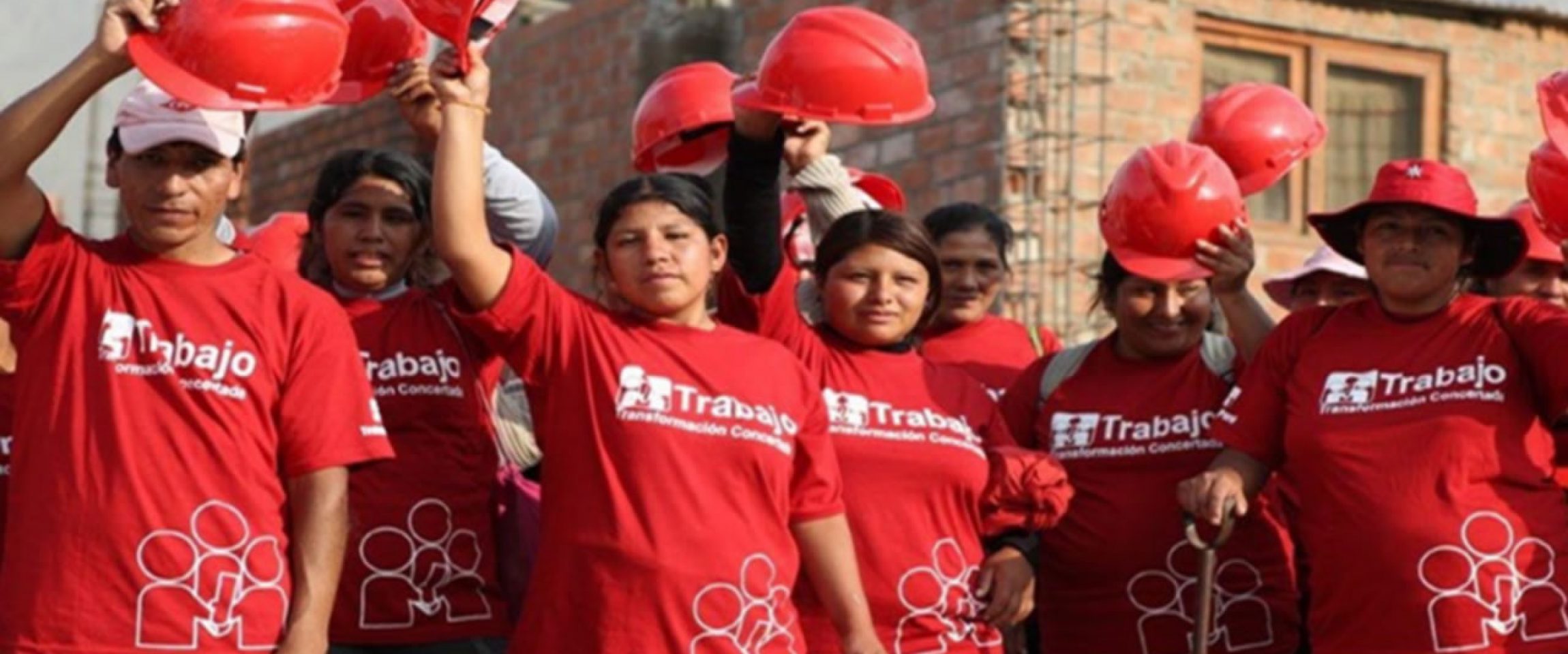 Alcaldes-de-la-Region-Puno-firmaron-convenios-con-el-Programa-Trabaja-Peru Pachamama Radio (Puno)
12/06/2019
El programa Trabaja Perú del Ministerio de Trabajo y Promoción del Empleo (MTPE) generará en la región Puno 638 empleos temporales para favorecer a la población más necesitada.
Puedes…