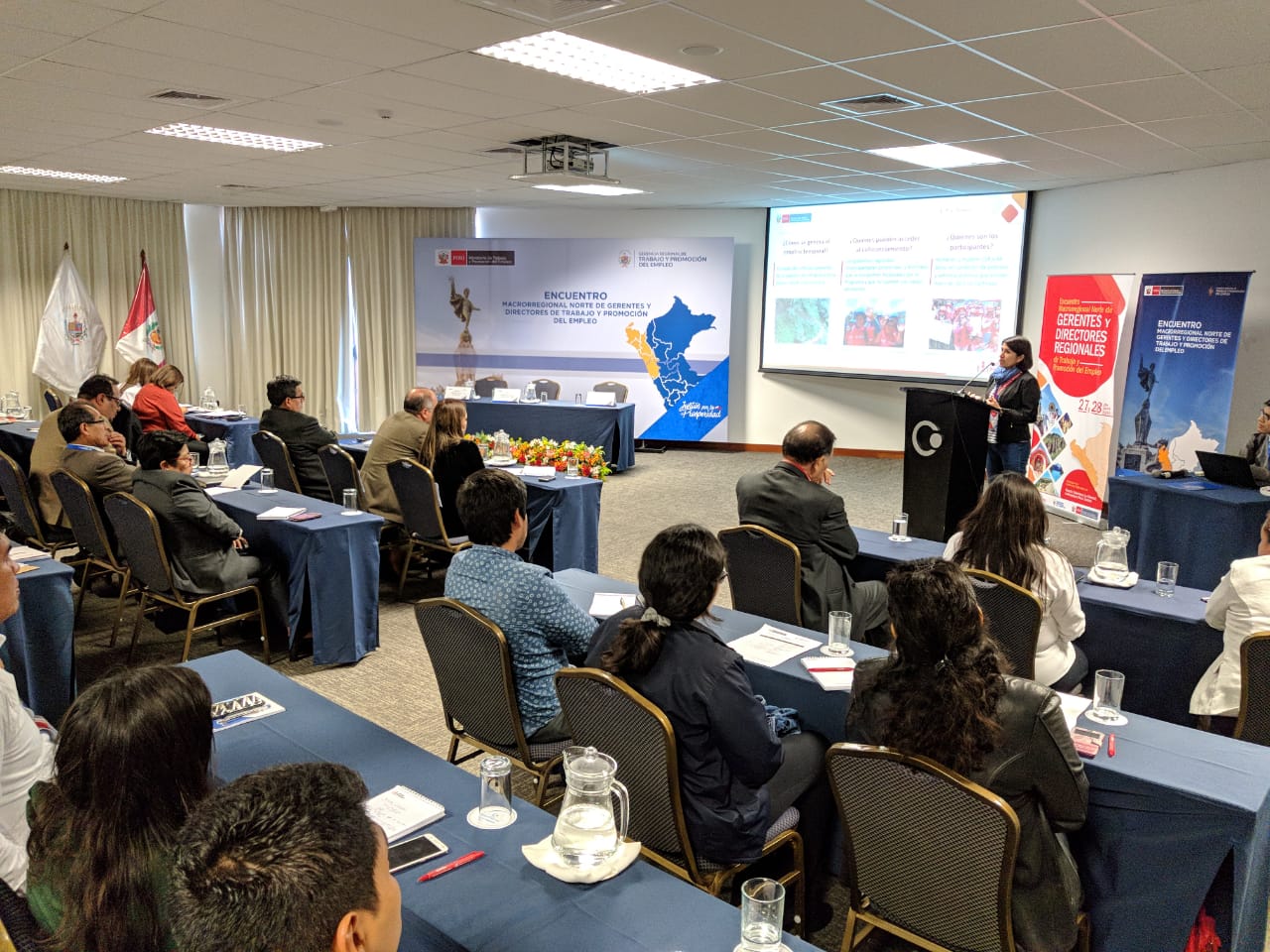 Encuentro Macrorregional Norte trabajaperu junio2019 2 Los días 27 y 28 de junio se realizó, en Trujillo, el “Encuentro Macrorregional Norte de Gerentes y Directores Regionales de Trabajo y Promoción del Empleo”, el cual fue inaugurado…