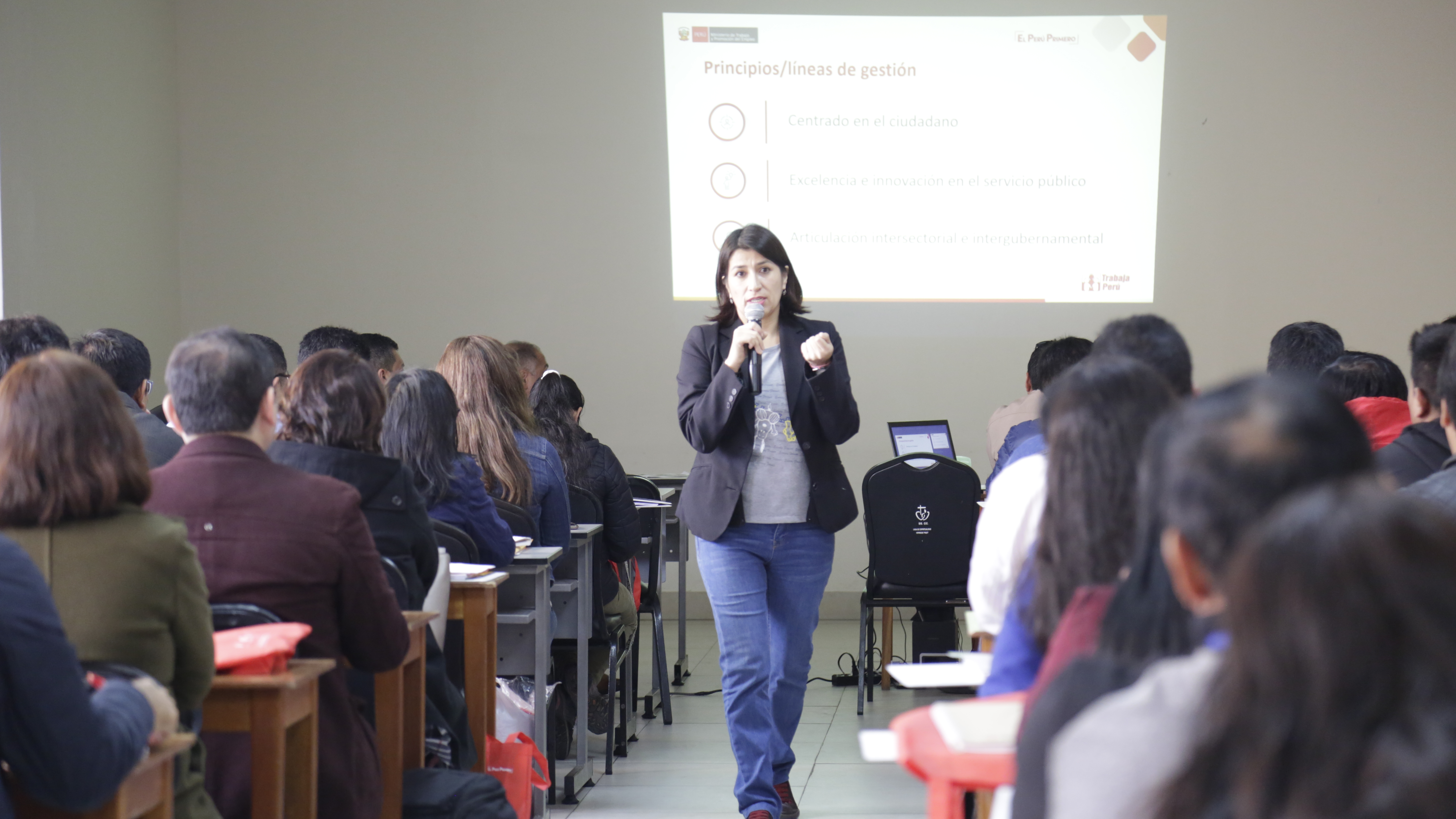 _MG_8077 En el contexto de su octavo aniversario, Trabaja Perú realiza, en las instalaciones del Colegio Belén (San Isidro), su Encuentro Nacional 2019 con el objetivo de promover sus líneas de…