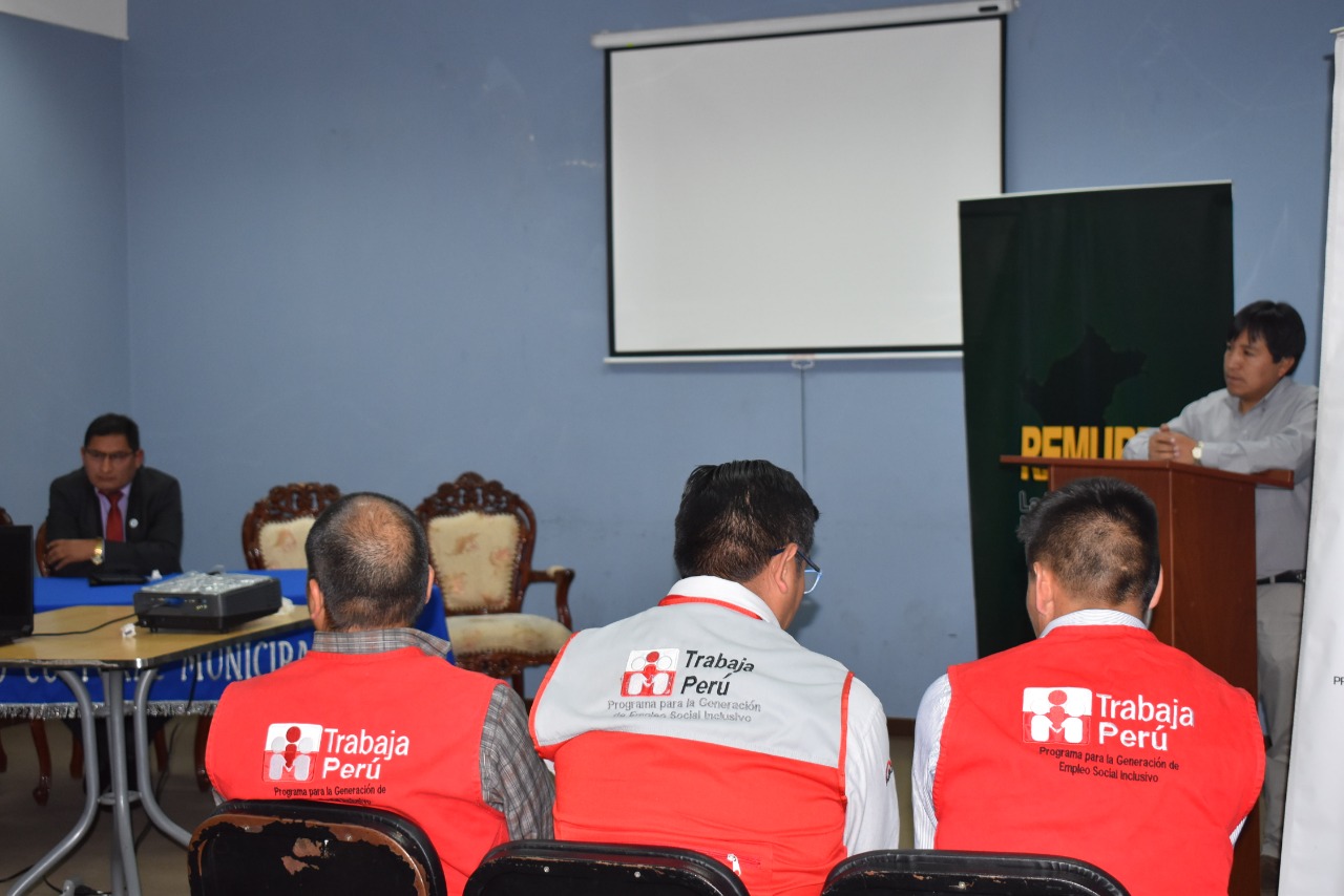 Remurpe UZ Huaraz trabajaperu julio2019 La Red de Municipalidades Urbanas y Rurales del Perú (Remurpe) organizó, el pasado 09 de agosto, la tercera presentación del foro “Construyendo el buen gobierno municipal: transparencia y modernización”, esta…