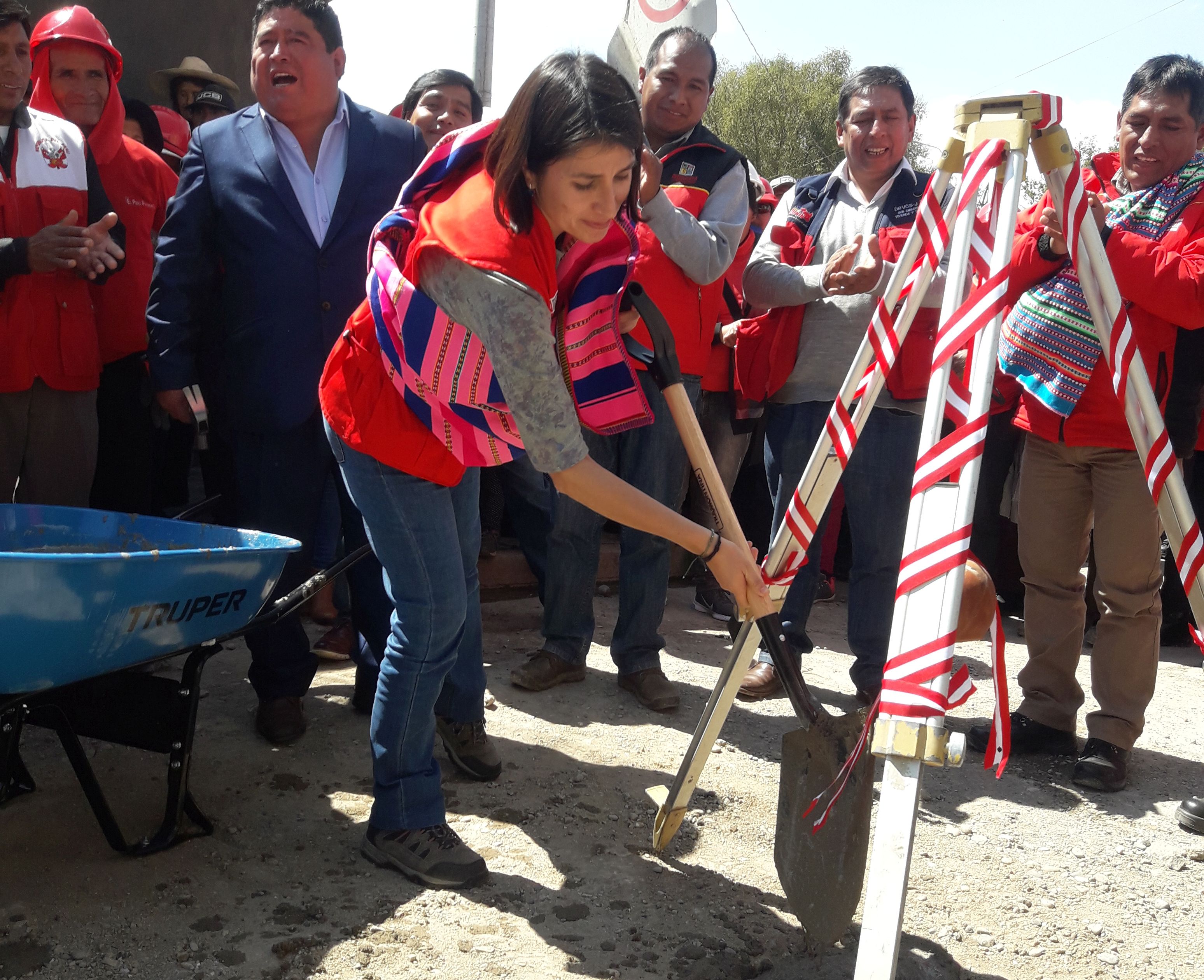 Sicaya trabajaperu agosto2019 2 Trabaja Perú generará 790 empleos temporales en Junín a través del cofinanciamiento -con S/ 3’200,853- de 13 proyectos de infraestructura que serán ejecutados por seis municipalidades distritales y dos municipalidades provinciales…
