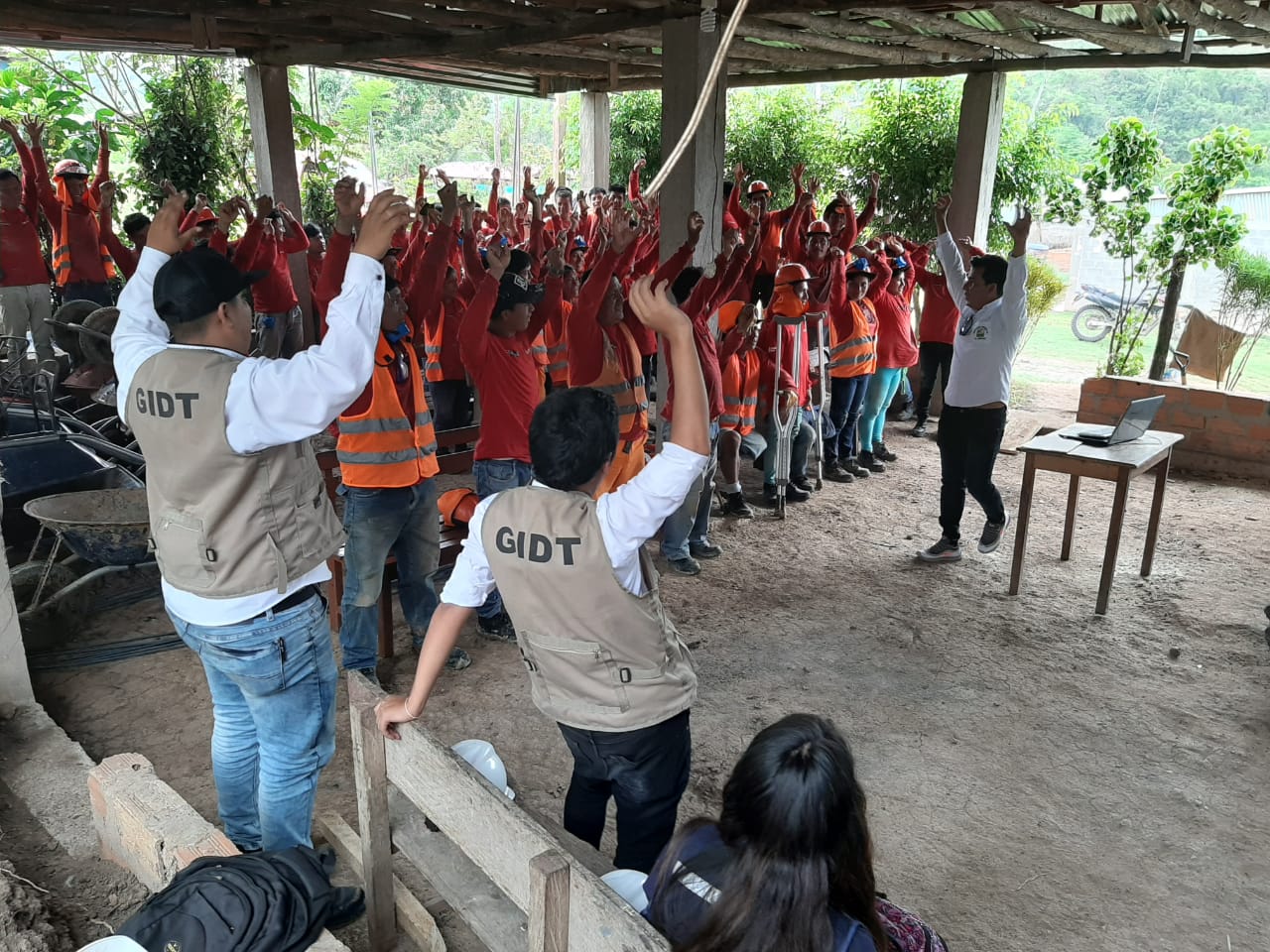 el dorado san martin trabajaperu octubre2019 2 Más de 120 beneficiarios de Trabaja Perú del distrito de San José de Sisa, provincia de El Dorado, San Martín, recibieron hoy una charla de fortalecimiento de capacidades sobre derechos…