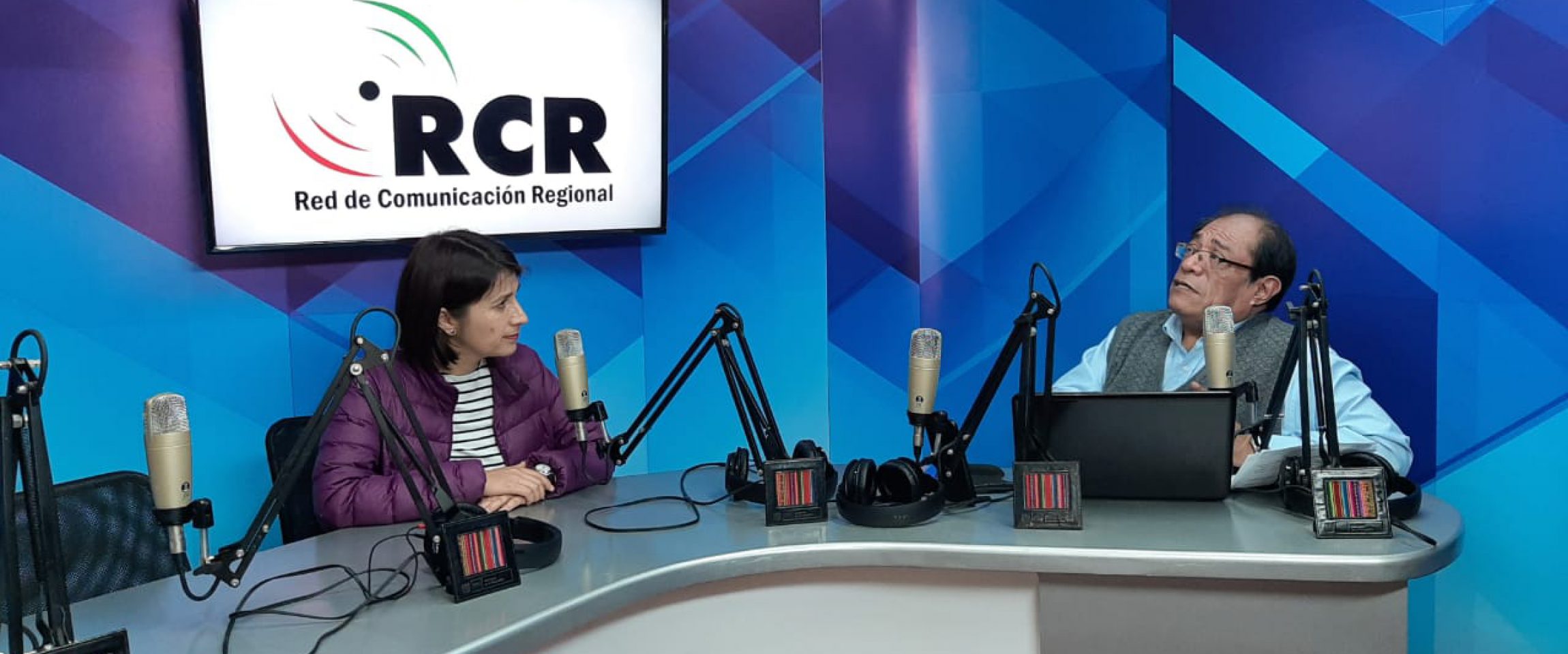 flor blanco trabajaperu2019 Red de Comunicación Regional
23/10/2019
La directora ejecutiva de Trabaja Perú, Flor Blanco, se presentó en el programa “Enlace regional” y habló de los objetivos del Programa y las intervenciones que ha…