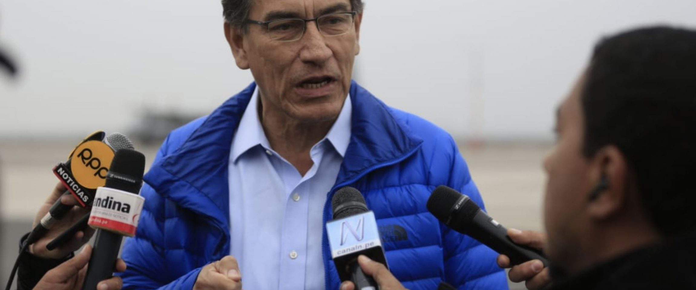 Andina

17/10/2019

El Presidente Martín Vizcarra destacó la publicación del Decreto de Urgencia orientado a incentivar la economía que asigna más de S/ 1,000 millones a diversas entidades del Gobierno Central y…