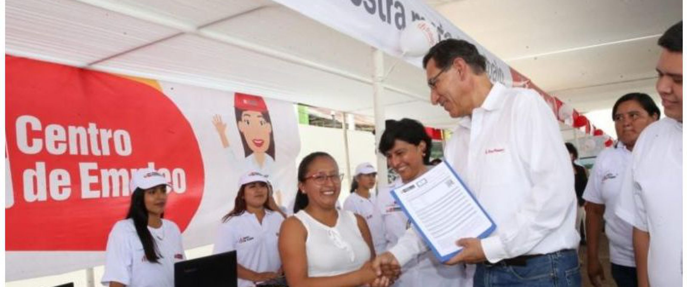 radio nacional trabajaperu2019 diciembre Radio Nacional
05/12/2019
La ruta del Gobierno es la del crecimiento económico con inclusión social y sin corrupción, afirmó hoy la ministra de Trabajo y Promoción del Empleo, Sylvia Cáceres Pizarro, al…