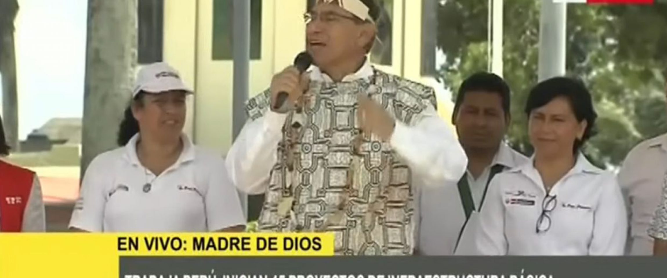 tvperu trabajaperu2019 diciembre TV Perú
05/12/2019
El presidente de la República, Martín Vizcarra, dio inicio a 45 proyectos de infraestructura básica del programa Trabaja Perú, iniciativa que generará empleos a más de 2,500 ciudadanos de…