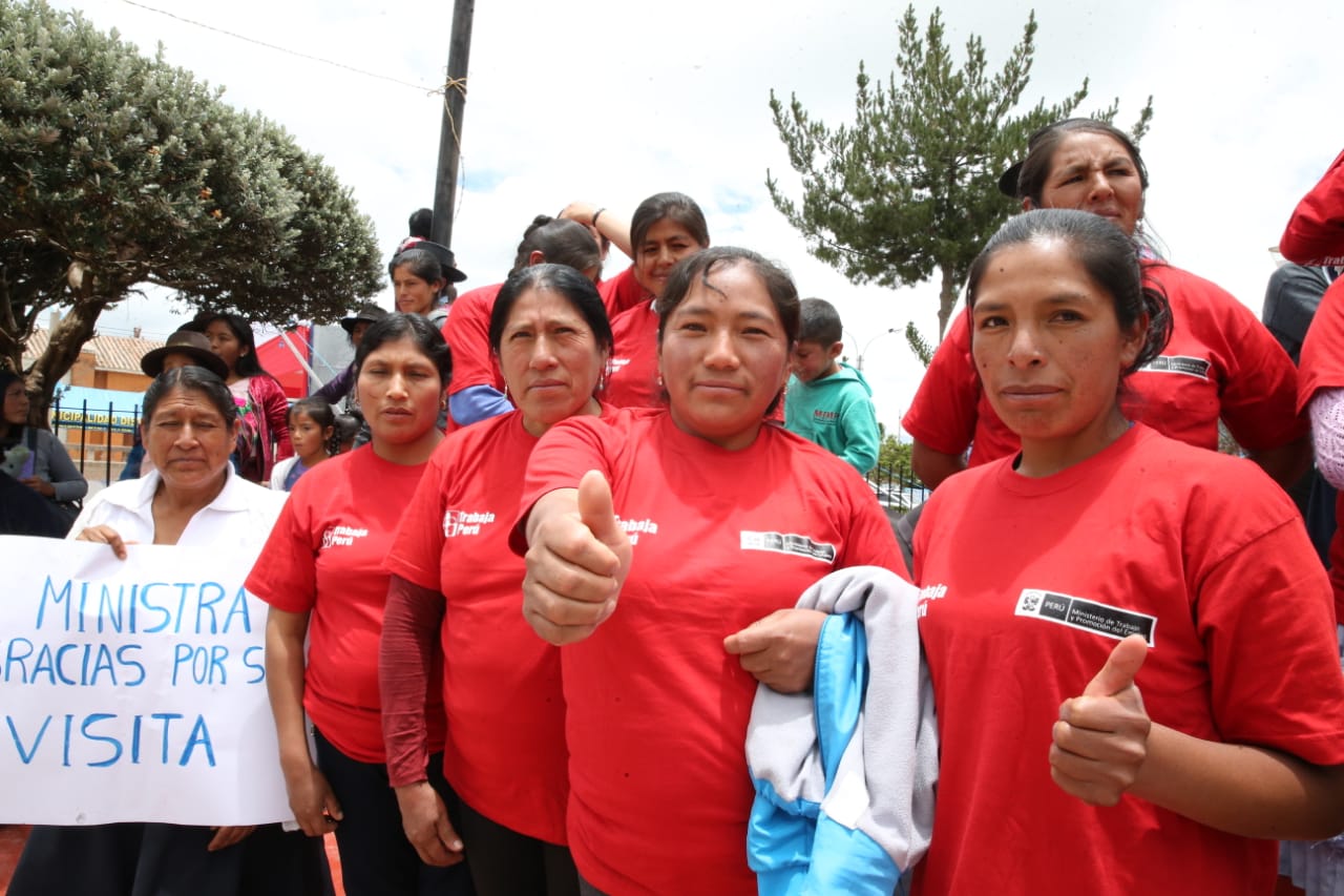 mtpe mimp trabajaperu2020 2 El Ministerio de Trabajo y Promoción del Empleo (MTPE) y el Ministerio de la Mujer y Poblaciones Vulnerables (MIMP) firmaron hoy un acuerdo interinstitucional, para fortalecer la articulación entre ambas…