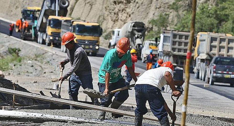 el comercio arranca peru junio El Comercio
16/06/2020
El presidente Martín Vizcarra anunció el plan “Arranca Perú”, que contempla la ejecución de S/ 6,436 millones en proyectos de inversión pública para el segundo semestre del año. Se inyectarán…